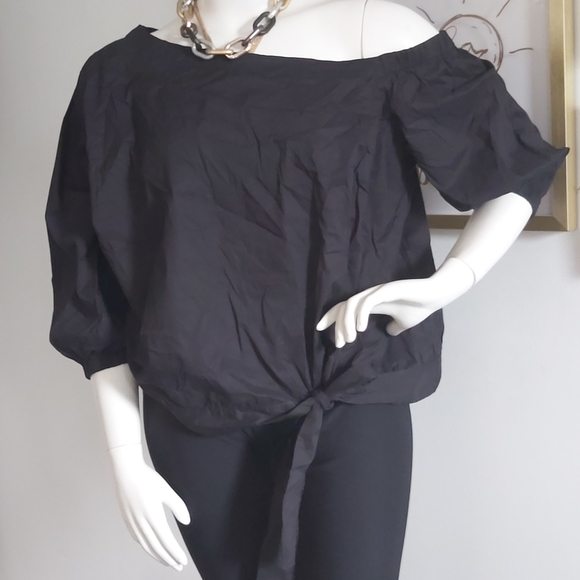 Off shoulder Top/Blouse - Picture 3 of 4